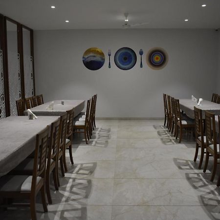 Shilpi Hill Resort Сапутара Екстериор снимка