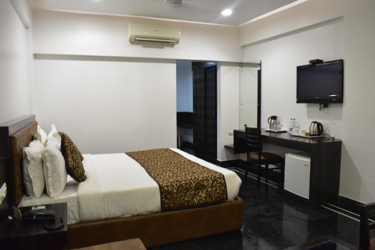 Shilpi Hill Resort Сапутара Екстериор снимка