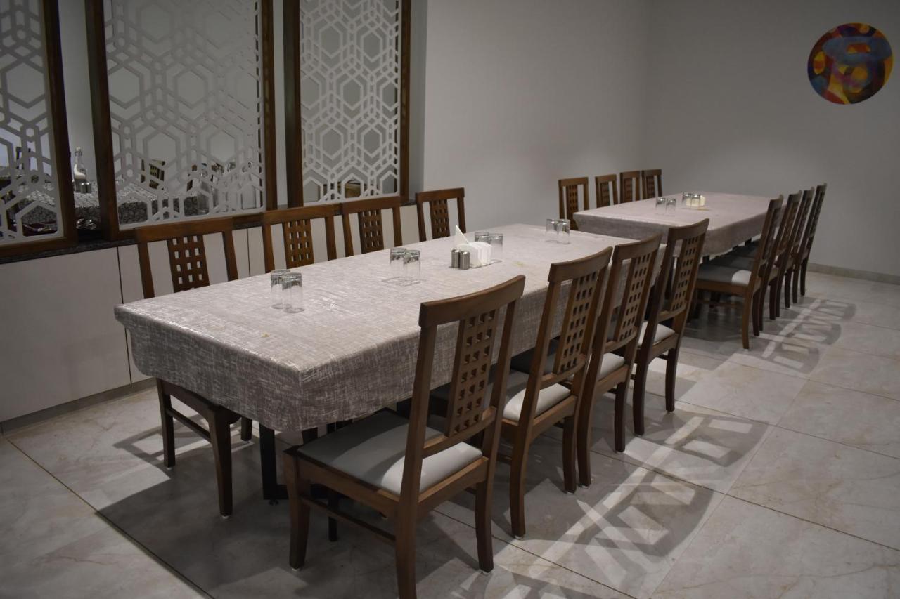 Shilpi Hill Resort Сапутара Екстериор снимка