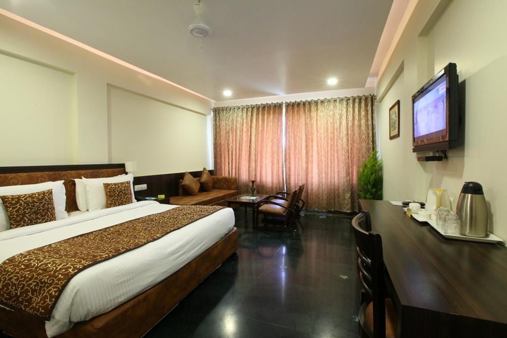 Shilpi Hill Resort Сапутара Стая снимка