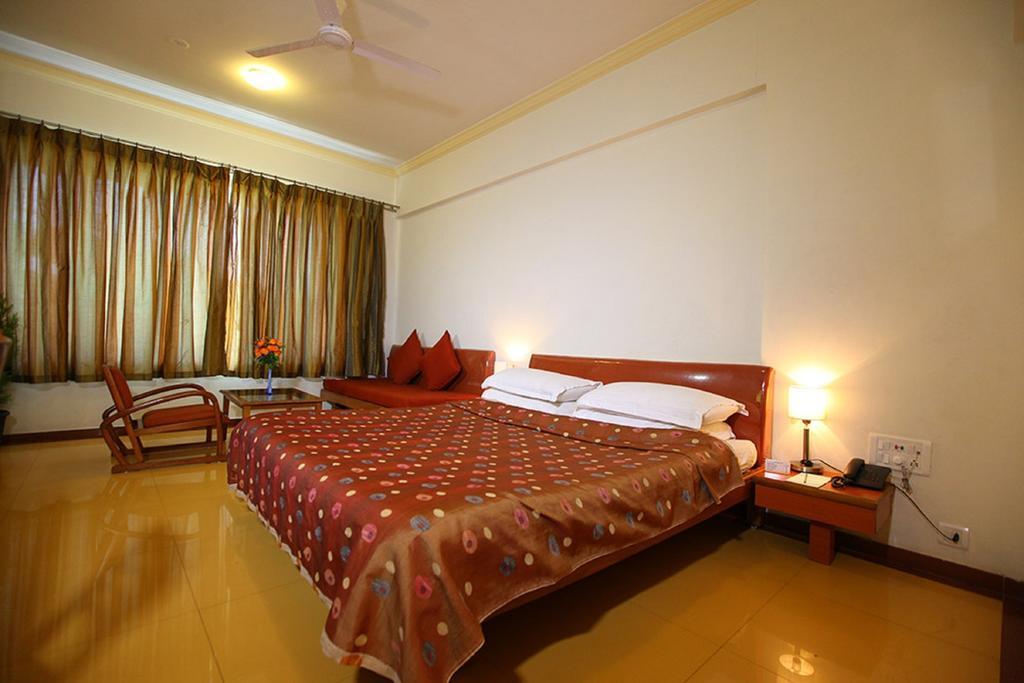 Shilpi Hill Resort Сапутара Стая снимка